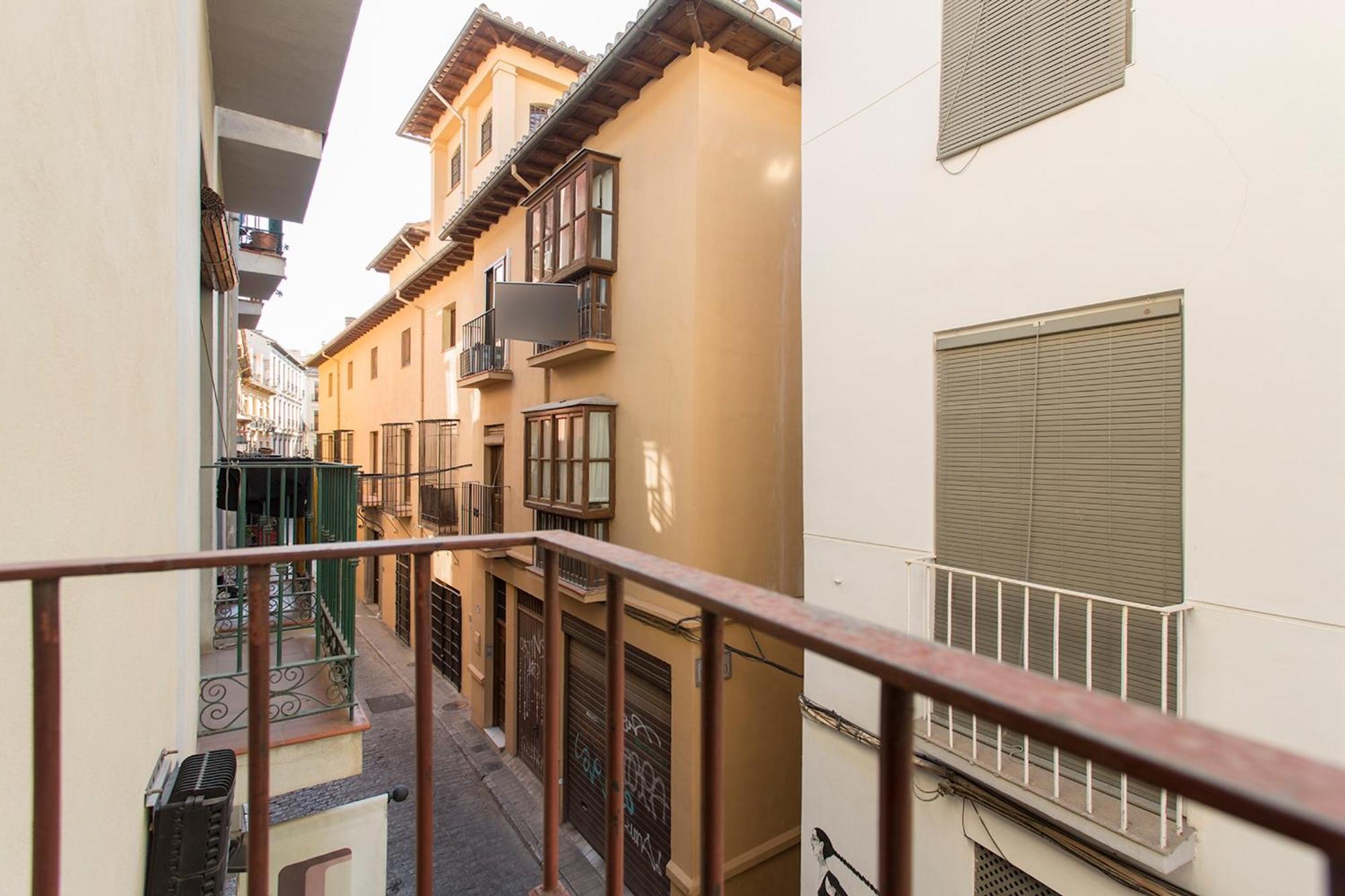 Dali'S Sanctuary In Granada - Private Parking Free Apartment Ngoại thất bức ảnh