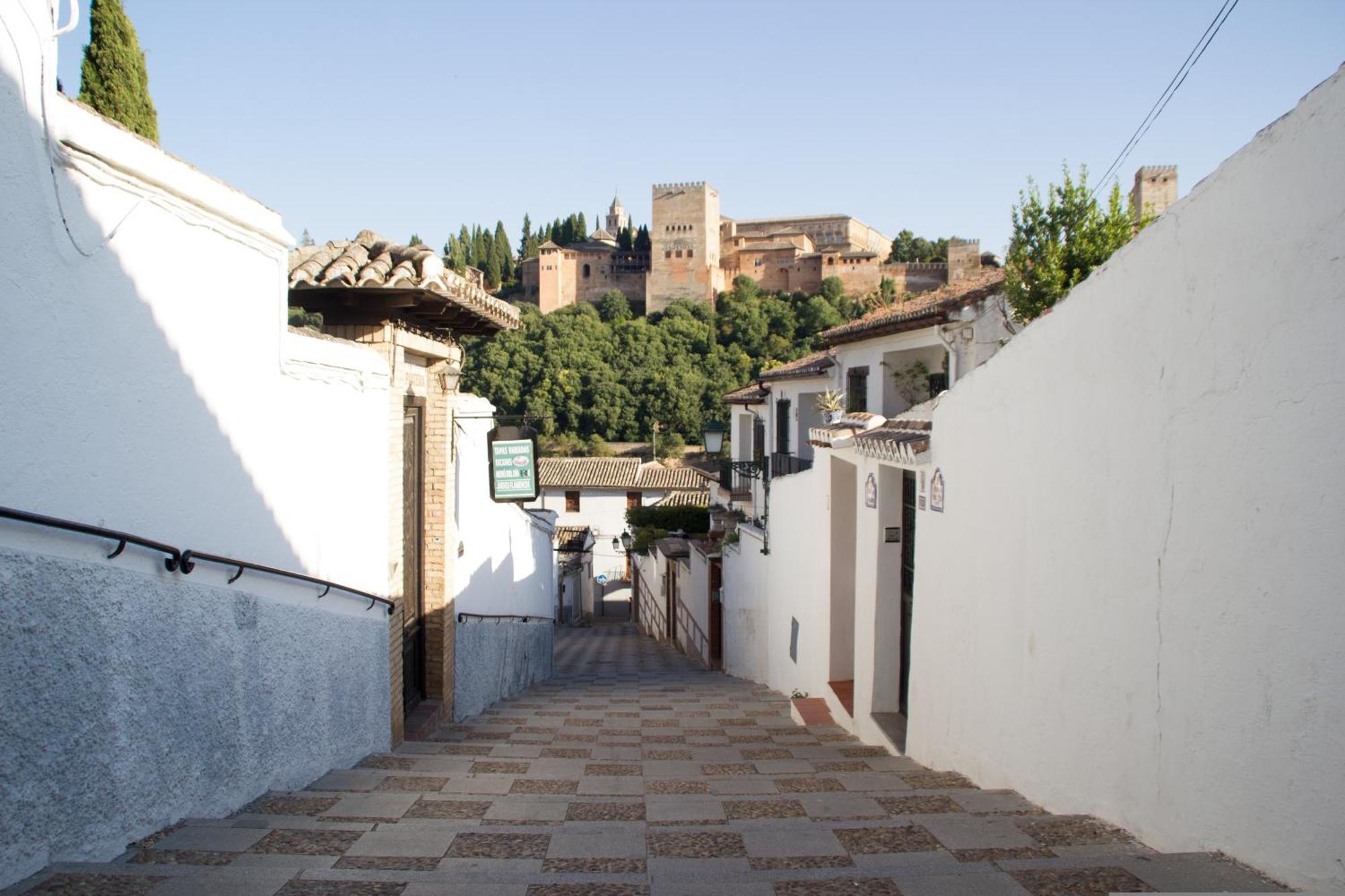 Dali'S Sanctuary In Granada - Private Parking Free Apartment Ngoại thất bức ảnh